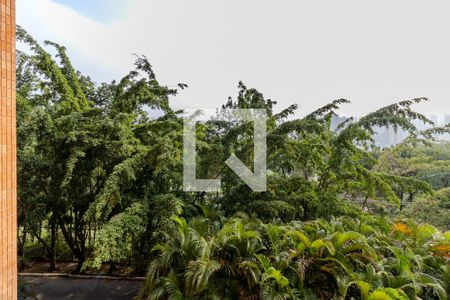 Apartamento à venda com 300m², 3 quartos e 4 vagas Apartamento à venda com 300m², 3 quartos e 4 vagasVista Quarto