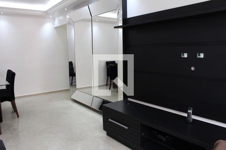 Sala de apartamento para alugar com 2 quartos, 70m² em Vila Ivone, São Paulo