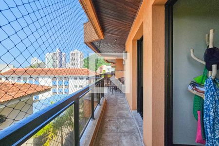 Varanda de casa de condomínio para alugar com 4 quartos, 154m² em Jardim Tejereba, Guarujá
