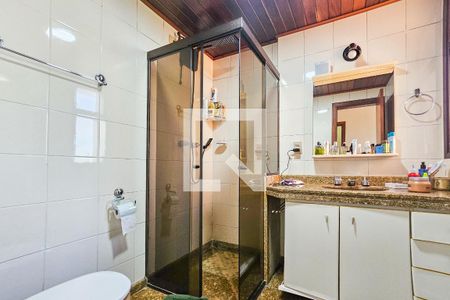 Casa de condomínio para alugar com 154m², 4 quartos e 2 vagasBanheiro da suíte