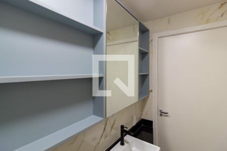 Apartamento para alugar com 34m², 2 quartos e sem vagaArmário Banheiro Social