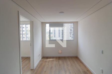Sala de apartamento para alugar com 2 quartos, 34m² em Jardim Promissão, São Paulo