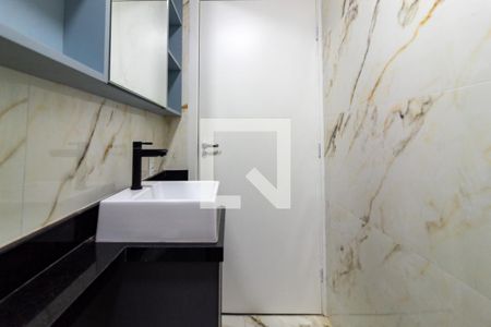 Apartamento para alugar com 34m², 2 quartos e sem vagaArmário Banheiro Social