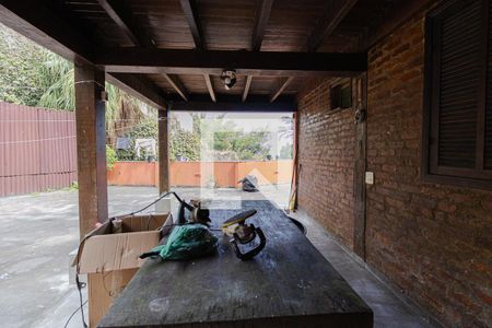 Casa à venda com 300m², 5 quartos e 5 vagasVaranda