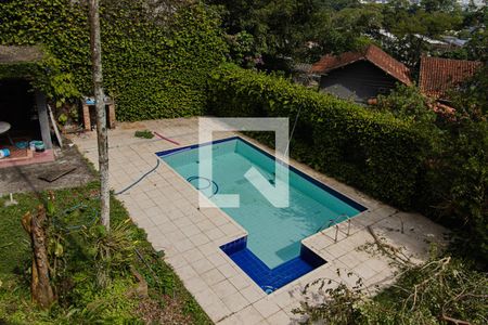 Casa à venda com 300m², 5 quartos e 5 vagasPiscina