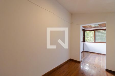 Casa à venda com 300m², 5 quartos e 5 vagasQuarto 2