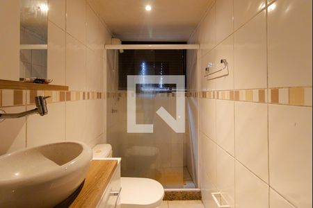 Casa à venda com 300m², 5 quartos e 5 vagasBanheiro 1