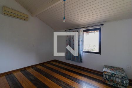 Casa à venda com 300m², 5 quartos e 5 vagasQuarto 3