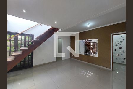 Sala de casa para alugar com 3 quartos, 140m² em Interlagos, São Paulo