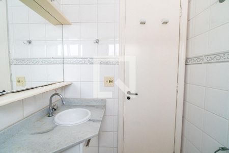 Banheiro de apartamento para alugar com 1 quarto, 47m² em Jabaquara, São Paulo