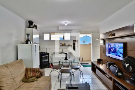 Sala/Cozinha de apartamento para alugar com 2 quartos, 50m² em Vila do Encontro, São Paulo