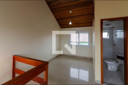 Sala Íntima de casa para alugar com 3 quartos, 126m² em Guarujá, Porto Alegre