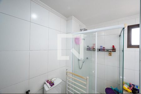 Apartamento à venda com 140m², 2 quartos e 3 vagas Apartamento à venda com 140m², 2 quartos e 3 vagasBanheiro da Suíte 1