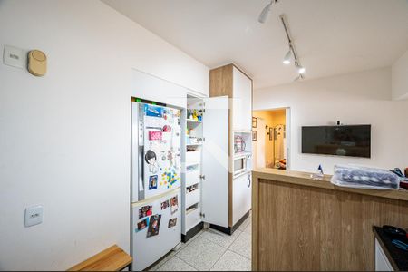 Apartamento à venda com 140m², 2 quartos e 3 vagas Apartamento à venda com 140m², 2 quartos e 3 vagasCozinha