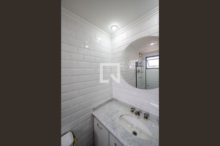 Apartamento à venda com 140m², 2 quartos e 3 vagas Apartamento à venda com 140m², 2 quartos e 3 vagasBanheiro do Escritório