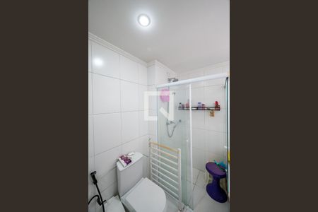 Apartamento à venda com 140m², 2 quartos e 3 vagas Apartamento à venda com 140m², 2 quartos e 3 vagasBanheiro da Suíte 1