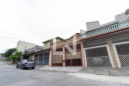Casa à venda com 149m², 3 quartos e 2 vagasFachada