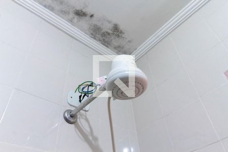 Casa à venda com 149m², 3 quartos e 2 vagasChuveiro