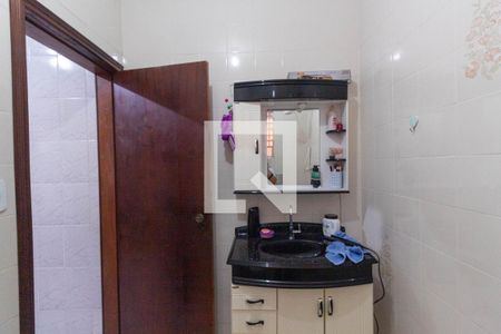 Casa à venda com 149m², 3 quartos e 2 vagasBanheiro 3