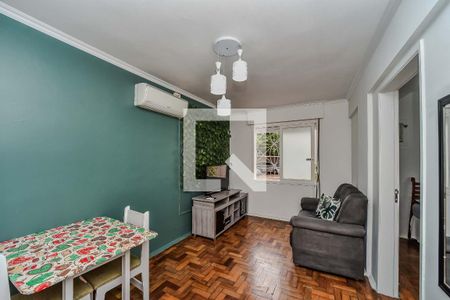 Sala de apartamento à venda com 1 quarto, 40m² em Jardim Lindóia, Porto Alegre