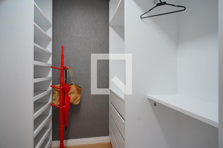 Apartamento para alugar com 200m², 2 quartos e 2 vagasCloset 2