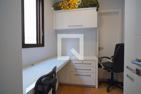Apartamento para alugar com 200m², 2 quartos e 2 vagasQuarto de Serviço