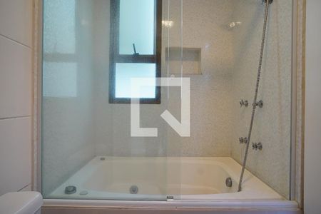 Apartamento para alugar com 200m², 2 quartos e 2 vagasBanheiro da Suíte 2