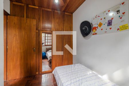 Casa à venda com 396m², 5 quartos e 4 vagasQuarto 3