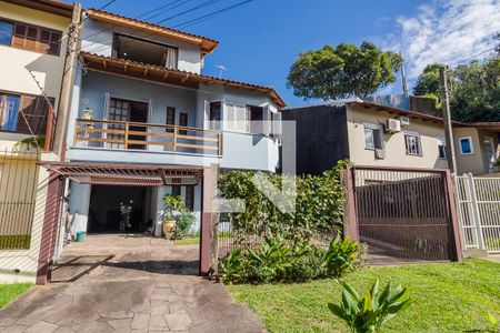 Casa à venda com 396m², 5 quartos e 4 vagasFachada