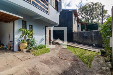 Casa à venda com 396m², 5 quartos e 4 vagasquintal da frente