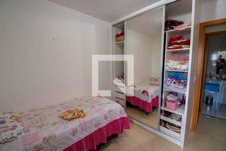 Quarto 1  de apartamento para alugar com 2 quartos, 59m² em Samambaia Sul (samambaia), Brasília