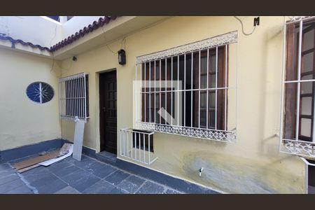 Casa para alugar com 94m², 3 quartos e 1 vaga Casa para alugar com 94m², 3 quartos e 1 vagaÁrea Externa