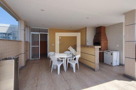 Apartamento à venda com 105m², 2 quartos e 1 vaga Apartamento à venda com 105m², 2 quartos e 1 vagaÁrea comum - Churrasqueira