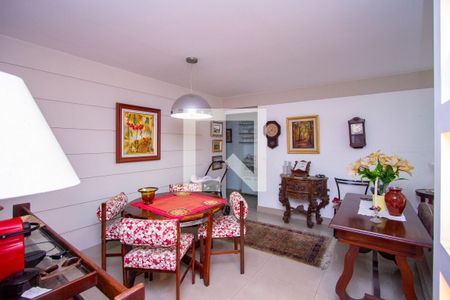 Sala de apartamento à venda com 2 quartos, 105m² em Icaraí, Niterói