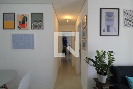 Sala - Corredor de apartamento para alugar com 2 quartos, 64m² em Jacarepaguá, Rio de Janeiro