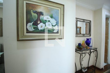 Apartamento à venda com 81m², 3 quartos e 2 vagasCorredor