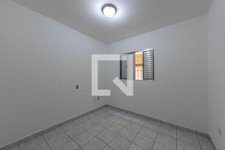 Quarto  de casa para alugar com 2 quartos, 80m² em Parque Santa Madalena, São Paulo