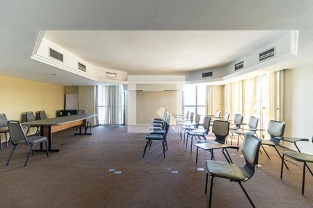 Studio à venda com 32m², 1 quarto e 1 vagaSalão de Festas