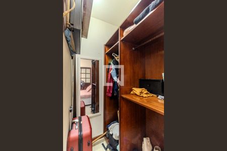 Closet de kitnet/studio à venda com 1 quarto, 32m² em Campos Elíseos, São Paulo