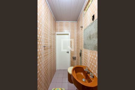 Casa à venda com 190m², 4 quartos e 2 vagasBanheiro do Quarto 1