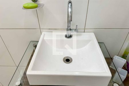 Casa à venda com 190m², 4 quartos e 2 vagasBanheiro Social