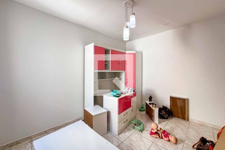 Casa à venda com 190m², 4 quartos e 2 vagasQuarto 4