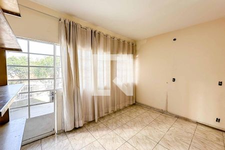 Casa à venda com 190m², 4 quartos e 2 vagasQuarto 3