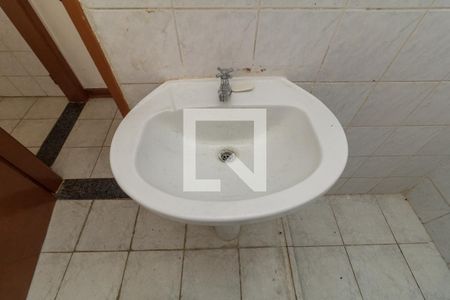 Apartamento para alugar com 70m², 2 quartos e sem vagaBanheiro