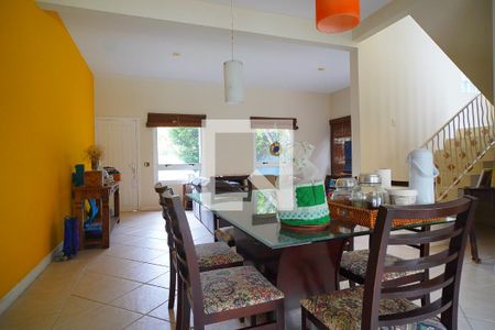 Sala  de casa para alugar com 3 quartos, 236m² em Rio Tavares, Florianópolis