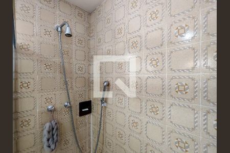 Apartamento à venda com 135m², 4 quartos e 2 vagas Apartamento à venda com 135m², 4 quartos e 2 vagasBanheiro da Suíte