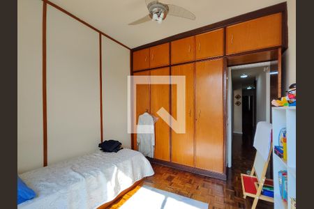 Apartamento à venda com 135m², 4 quartos e 2 vagas Apartamento à venda com 135m², 4 quartos e 2 vagasQuarto 1