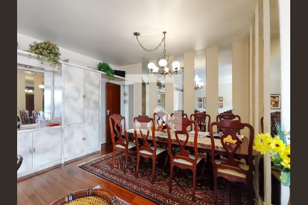 Sala de apartamento à venda com 4 quartos, 135m² em Tijuca, Rio de Janeiro
