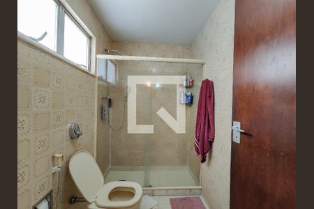 Apartamento à venda com 135m², 4 quartos e 2 vagas Apartamento à venda com 135m², 4 quartos e 2 vagasBanheiro da Suíte