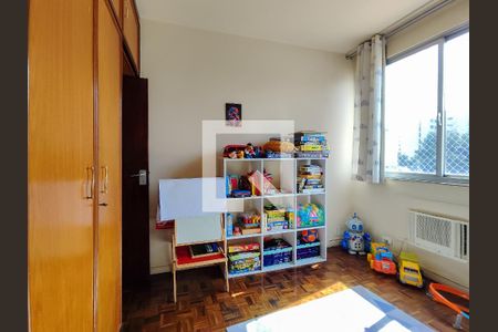 Apartamento à venda com 135m², 4 quartos e 2 vagas Apartamento à venda com 135m², 4 quartos e 2 vagasQuarto 1